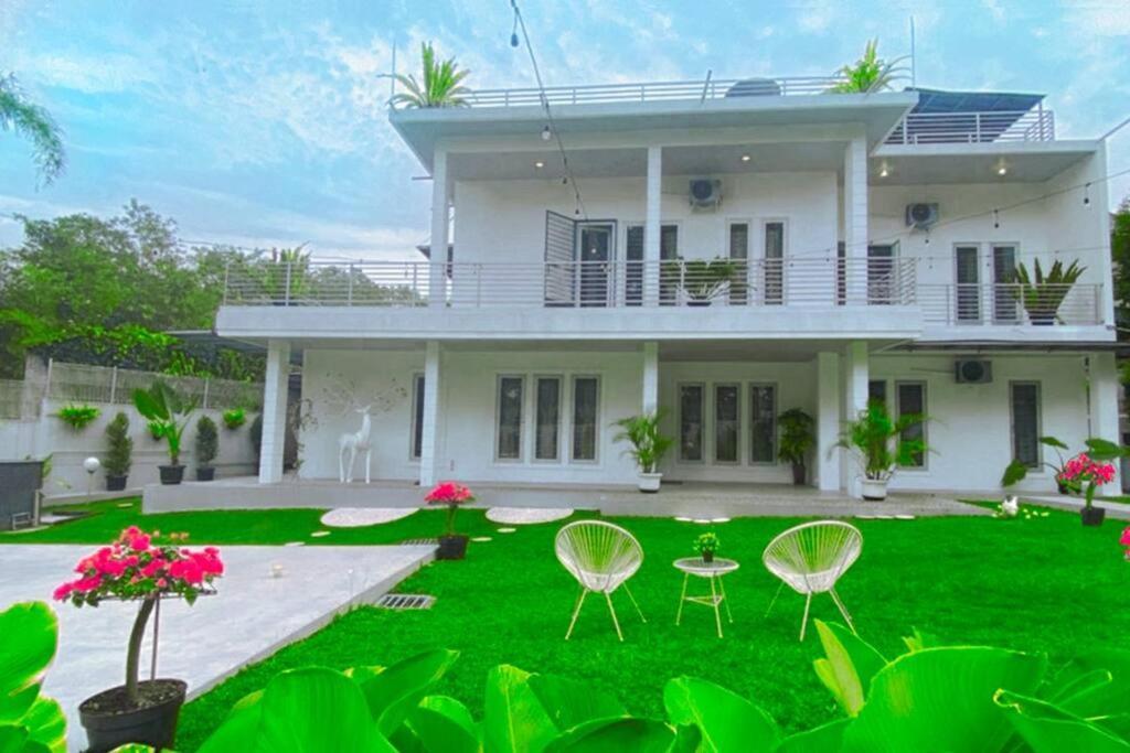 Garden Villa By Villapedia 茂物 外观 照片